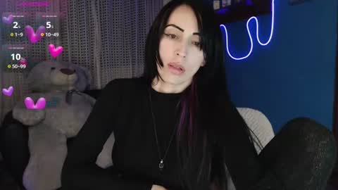 Snapshot of lyann_ chatting on July 24, 3:04 am Lyann online show from July 24, 3:04 am