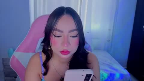 Snapshot of lyavalmont chatting on June 12, 5:23 pm lyavalmont online show from June 12, 5:23 pm