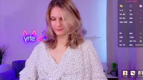 Snapshot of lychee__chan chatting on June 9, 6:03 am lychee__chan online show from June 9, 6:03 am