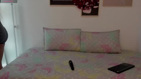  Lycoris  online show from December 22, 9:34 pm