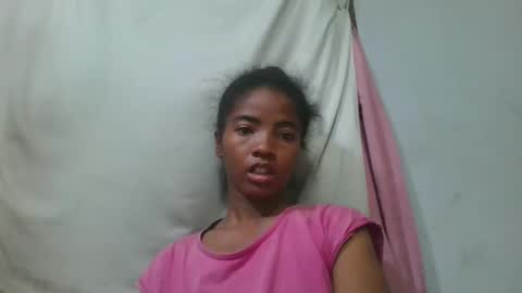 lydie856696 online show from May 30, 3:31 pm