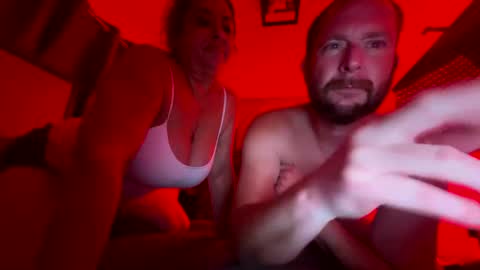 lyinonme online show from September 28, 8:20 am