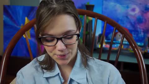 Snapshot of lyle_art chatting on February 16, 6:10 am hi im Lyle online show from February 16, 6:10 am