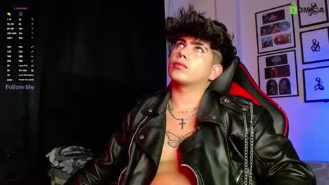 Lyle Bennett Freelance Model online show from November 19, 10:48 am