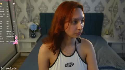 Snapshot of lylianrosse chatting on May 16, 11:09 am Lylian online show from May 16, 11:09 am