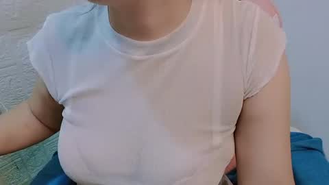 Snapshot of lylikixi chatting on June 16, 1:30 am lylikixi online show from June 16, 1:30 am