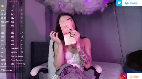 Littl online show from November 16, 3:34 am