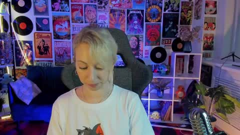 Lylith Skye NO NUDE model online show from January 16, 10:32 am