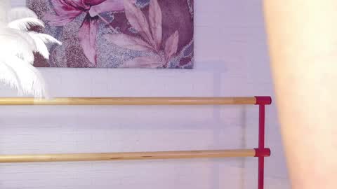 Lyly   online show from February 1, 11:43 am