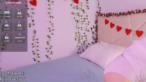 Lyly   online show from February 10, 5:55 am