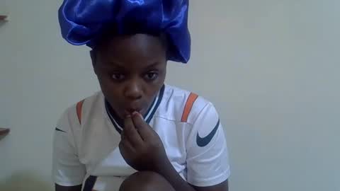 Snapshot of lyn_anna chatting on March 1, 10:39 am lyn_anna online show from March 1, 10:39 am