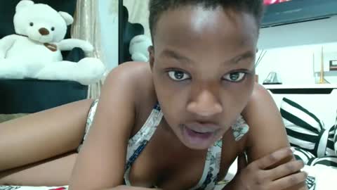 Snapshot of lyne898 chatting on April 14, 4:29 am lyne898 online show from April 14, 4:29 am