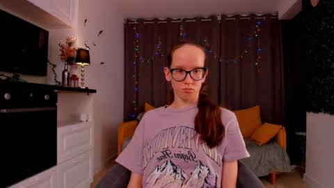 Sara online show from February 4, 1:45 am