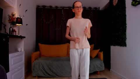 Sara online show from February 14, 1:23 am