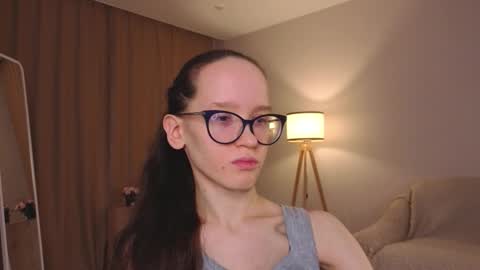 Sara online show from February 11, 4:12 pm