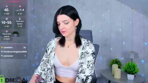 Snapshot of lynn_martin chatting on January 31, 11:58 pm Lynn online show from January 31, 11:58 pm