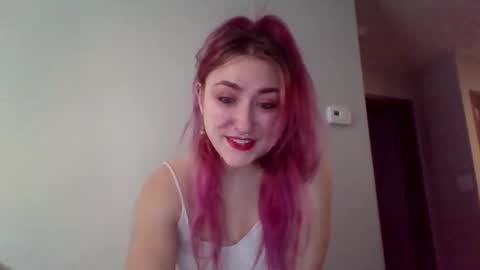 Snapshot of lynnkitten69000 chatting on January 18, 3:38 pm Lynn online show from January 18, 3:38 pm