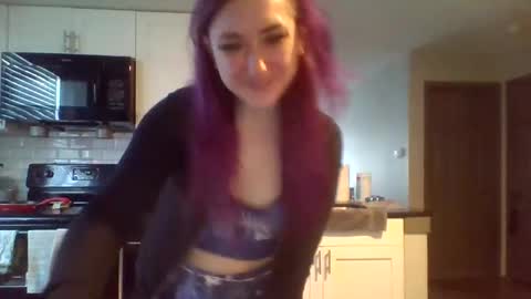 Snapshot of lynnkitten69000 chatting on February 4, 6:14 pm Lynn online show from February 4, 6:14 pm