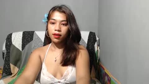 Lyn online show from June 23, 9:46 pm