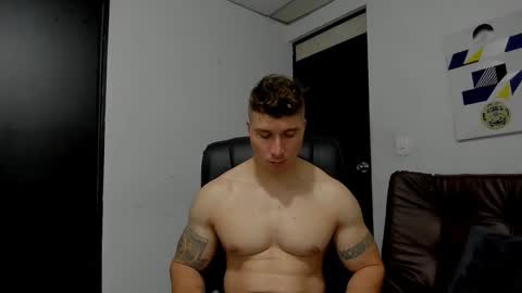 Lyonel online show from October 27, 3:10 am