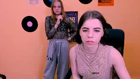 lyra_desire online show from June 21, 9:01 am