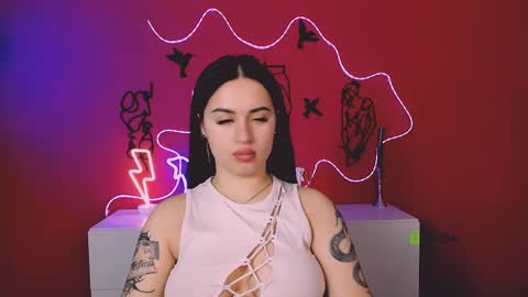 lyra donna online show from May 30, 6:38 pm