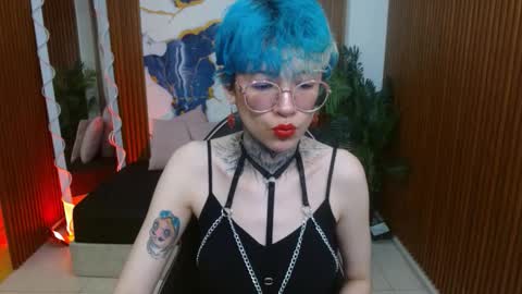 lyra_tay online show from March 21, 11:26 am