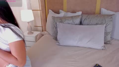    online show from February 11, 11:26 am