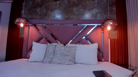 Lysa  online show from March 15, 3:12 am