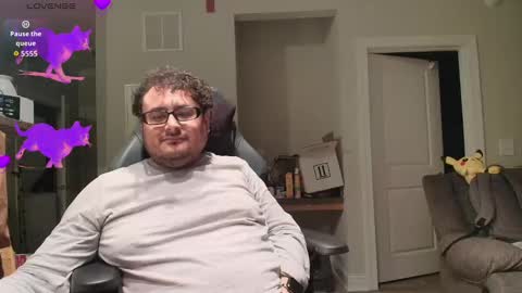 Snapshot of lyxx_2 chatting on October 10, 12:20 am lyxx_2 online show from October 10, 12:20 am