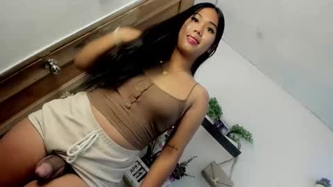 Janelovesu online show from April 16, 12:00 am