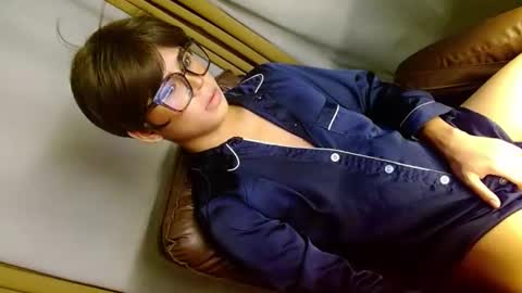 maddison online show from March 29, 4:18 pm