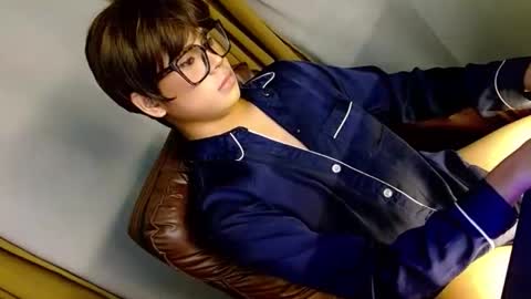 maddison online show from April 17, 4:54 pm