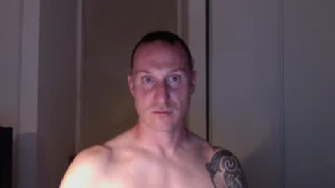 Snapshot of m4rduk81 chatting on July 7, 8:35 pm m4rduk online show from July 7, 8:35 pm