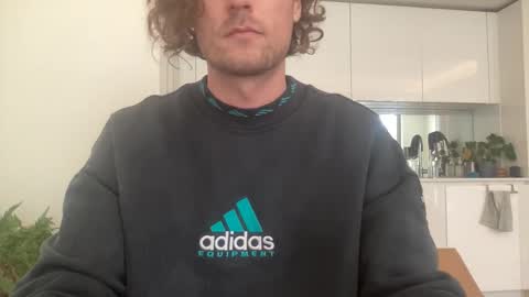 Snapshot of m9734 chatting on April 15, 3:19 pm m9734 online show from April 15, 3:19 pm