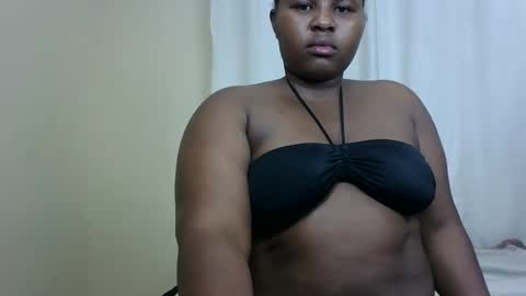m_pretty_p online show from January 26, 4:41 am