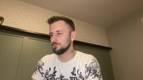 m_stephen online show from February 23, 4:43 am