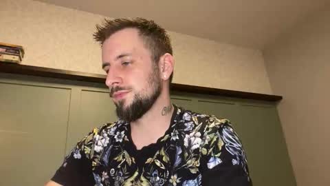 m_stephen online show from March 13, 3:24 am