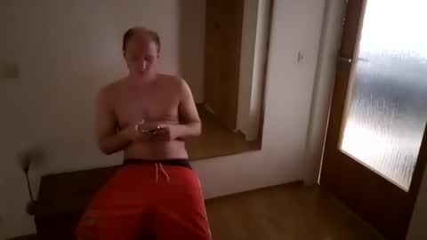 maaasterchief94 online show from October 15, 11:54 am