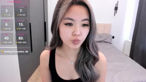 maakimita online show from October 24, 7:27 am