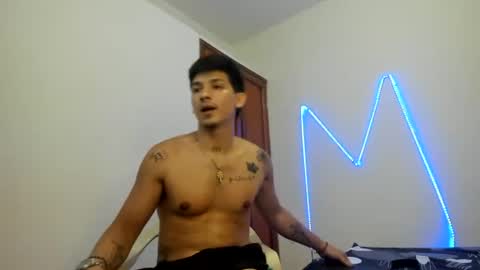 itgram pezlo josue online show from November 14, 2:05 pm