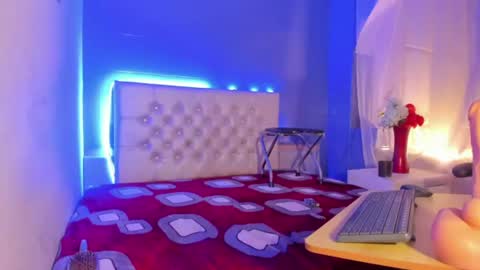 mabbelnova online show from July 31, 9:47 pm