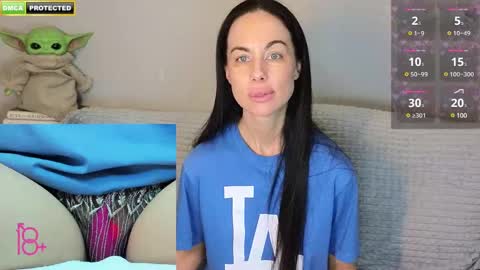 Snapshot of mabuhay_girl chatting on February 3, 2:25 am You let people into your sea and they kill your fish online show from February 3, 2:25 am