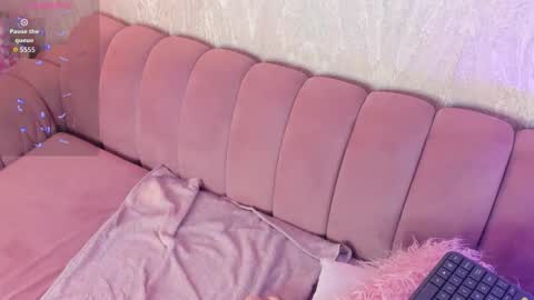 Snapshot of maca_bloom chatting on September 25, 11:58 am Maca online show from September 25, 11:58 am