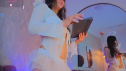 Snapshot of maca_bloom chatting on October 31, 11:33 am Maca online show from October 31, 11:33 am