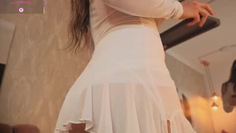 Snapshot of maca_bloom chatting on November 20, 11:43 am Maca online show from November 20, 11:43 am