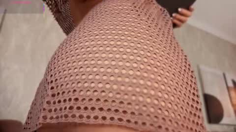 Snapshot of maca_bloom chatting on November 27, 11:45 am Maca online show from November 27, 11:45 am