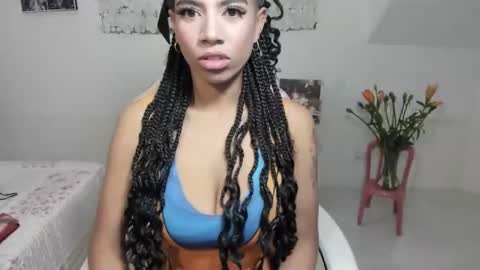 Mac Delice online show from February 26, 11:20 am