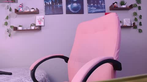 Macey Elliot Modelo Independiente online show from January 12, 12:55 pm