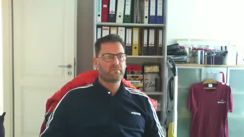 macfly67 online show from March 2, 2:00 pm